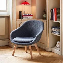 About A Lounge Chair Low AAL 82 By Hay -Home Furnishings Shop AAl82Flamibercharcoalc8mattlacquer MatinTableLampbrightred