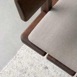 BMO699 Asserbo Bench With Backrest By Børge Mogensen -Home Furnishings Shop BM0699 eucalyptus darkoil CUBM0699 crisp4115 detail v1 large