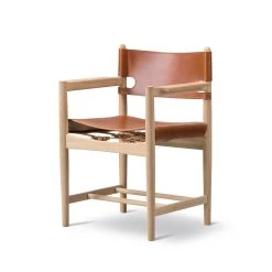 Spanish Dining Chair With Arms By Fredericia 16 Spanish Dining Chair With Arms By Fredericia -Home Furnishings Shop BM 3238 v2 soapedoak cognac