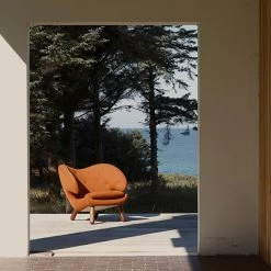 Pelican Chair By Finn Juhl -Home Furnishings Shop HouseofFinnJuhl PelicanChair Watercolour PumpkinSpice
