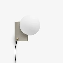 Journey SHY1 Wall Light By &Tradition 7 Journey SHY1 Wall Light By &Tradition -Home Furnishings Shop JourneySHY1 SilkGrey Hanging Off