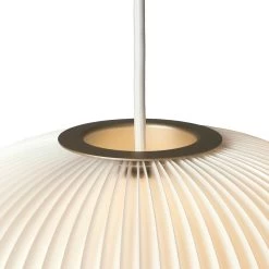 Lamella 4 Pendant By Le Klint 10 Lamella 4 Pendant By Le Klint -Home Furnishings Shop Lamella golden close up ab3f263d 1e80 4a44 a919 0d59df6cddca