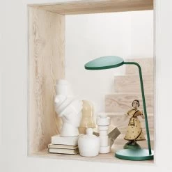 Leaf Table Lamp By Muuto -Home Furnishings Shop Leaf Plus Bulky Closely Seperated Focus 150