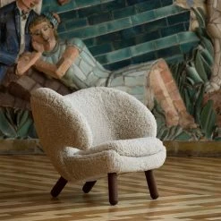 Pelican Chair By Finn Juhl -Home Furnishings Shop PelicanChair HouseofFinnJuhl a