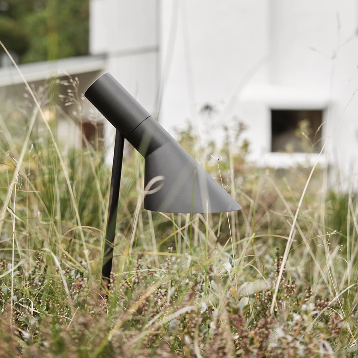 AJ Garden Lamp By Arne Jacobsen For Louis Poulsen 8 AJ Garden Lamp By Arne Jacobsen For Louis Poulsen - Image 6