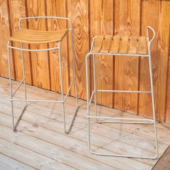 Surprising Teak Bar Stool By Fermob -Home Furnishings Shop SURPRISING GRIS ARGILE OCEAN LOVERS ALBUM2020 SEBASTIEN EROME