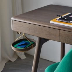 Solo Desk By Neri & Hu -Home Furnishings Shop Solo desk chair 02 Photo by Yuki Sugiura